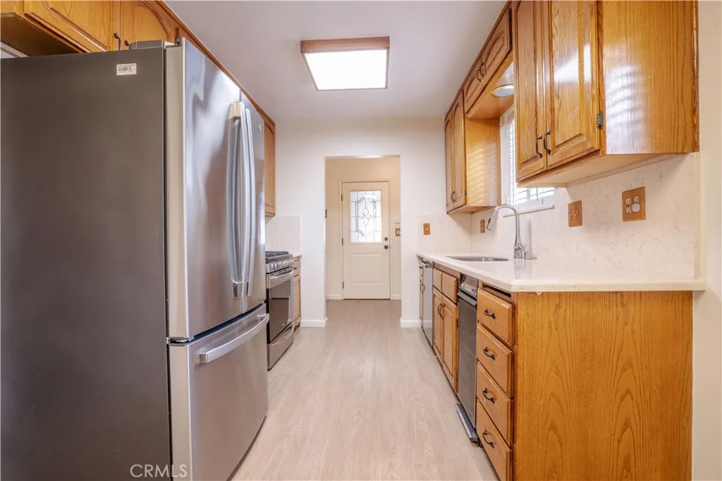 Additional image 11 of 11018 Woodley, Granada Hills, CA 91344