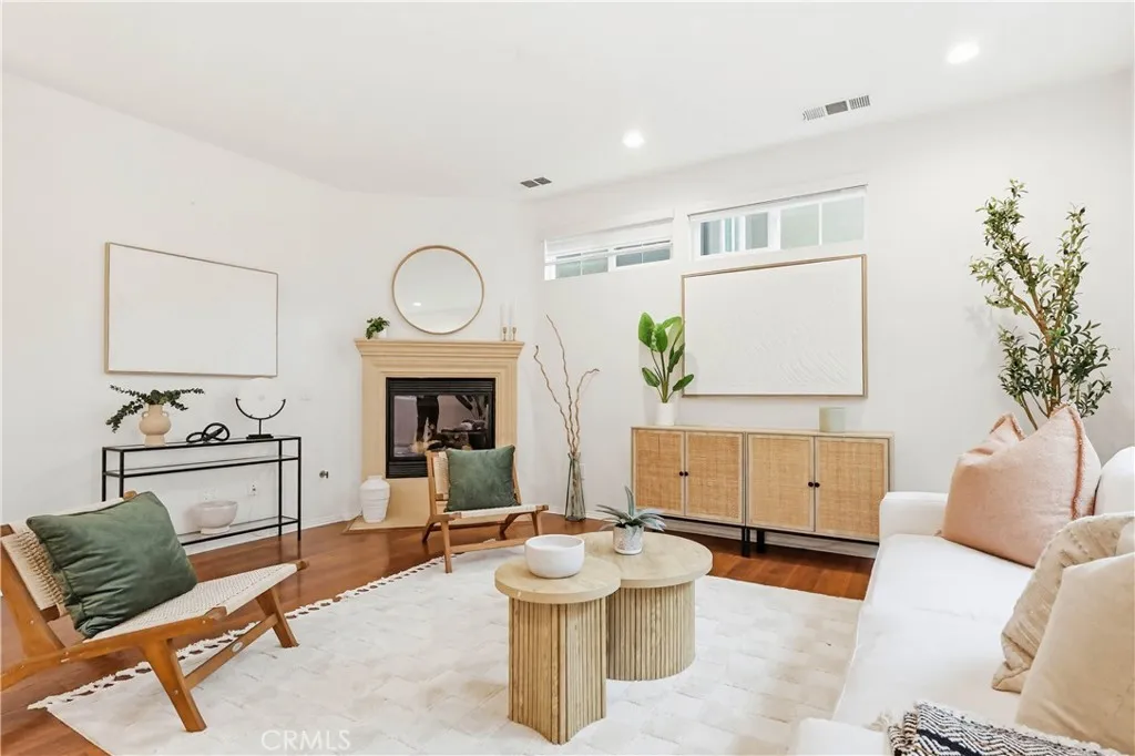 Additional image 5 of 9022 S Calvin Way, Inglewood, CA 90305