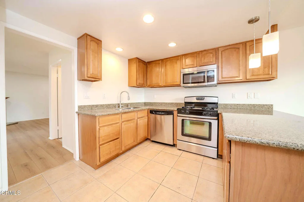 Additional image 37 of 15550 Crestview Lane Unit 50, Granada Hills, CA 91344
