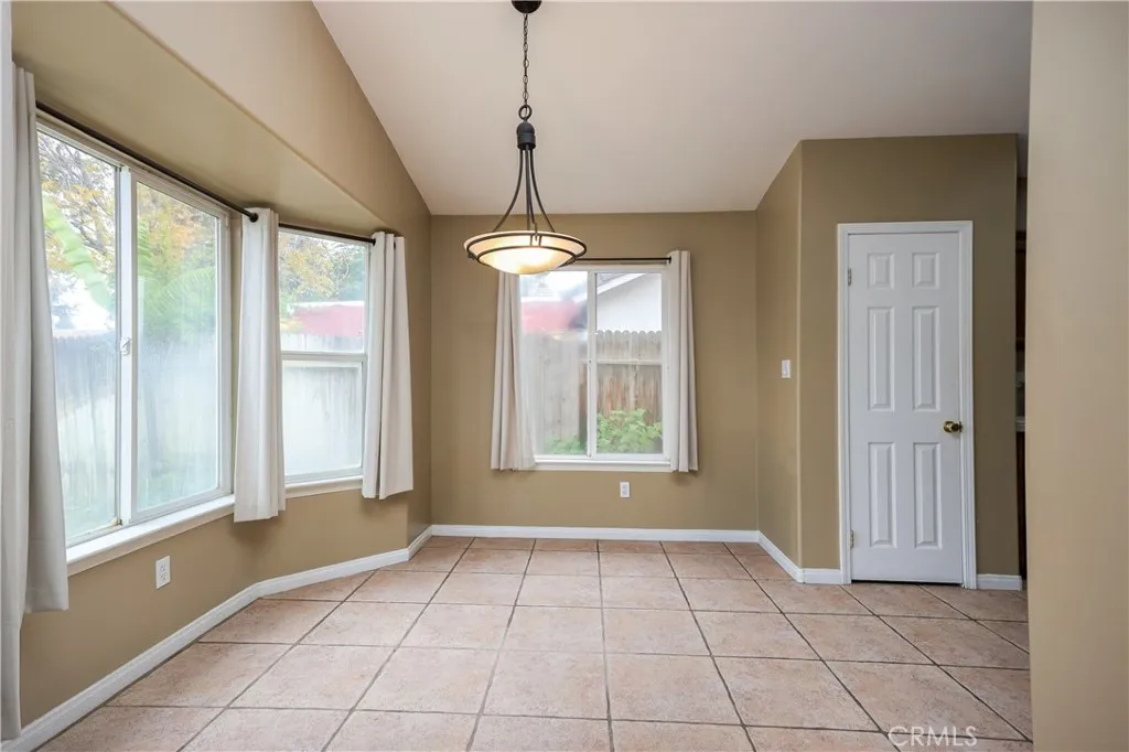 Additional image 7 of 5506 Seasons Dr, Bakersfield, CA 93313