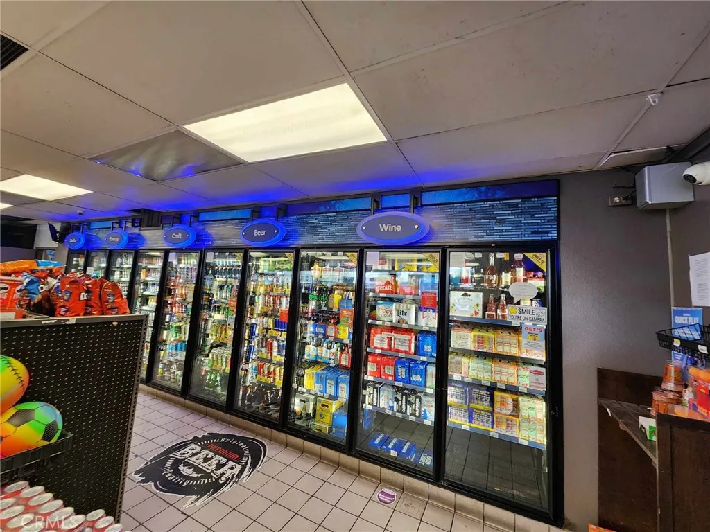 Additional image 7 of 911 N Placentia Avenue, Fullerton, CA 92831