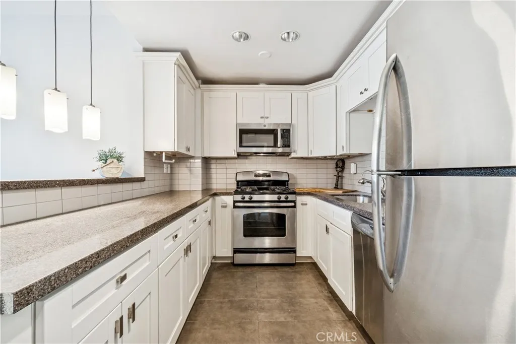 Additional image 31 of 17352 W Sunset Blvd Unit 103, Pacific Palisades, CA 90272
