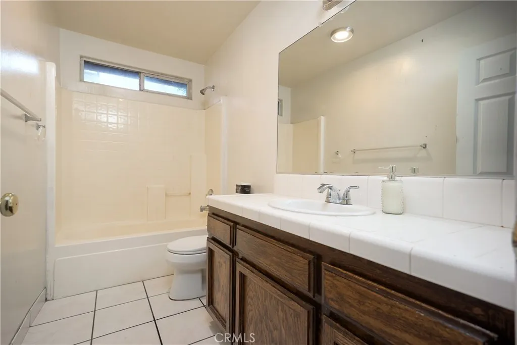 Additional image 19 of 5506 Seasons Dr, Bakersfield, CA 93313