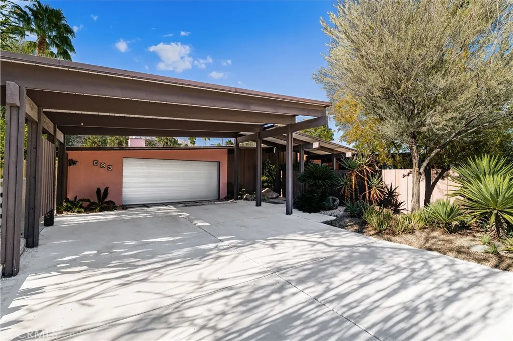 Additional image 55 of 683 S Bedford Dr, Palm Springs, CA 92264
