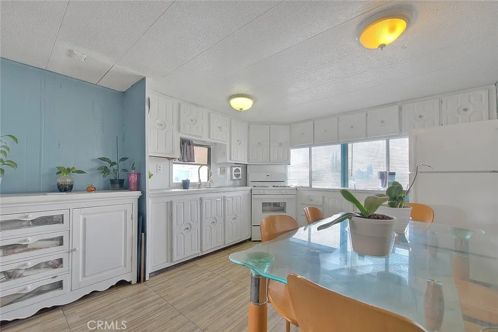 Additional image 21 of 17333 Valley Blvd Unit 15E, Fontana, CA 92335