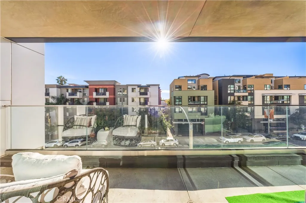 Additional image 70 of 709 E Walnut Street Unit 315, Pasadena, CA 91101