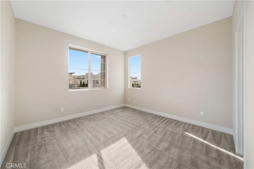 Additional image 57 of 157 Scale, Irvine, CA 92618