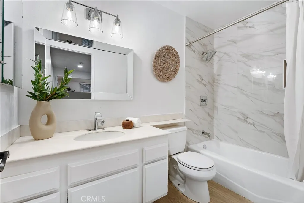 Additional image 70 of 16 E Yale Loop #28, Irvine, CA 92604