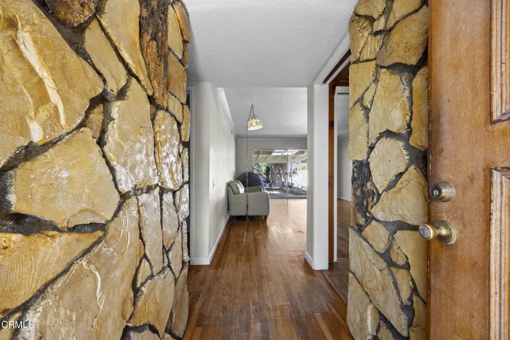 Additional image 4 of 4156 Aralia Road, Altadena, CA 91001