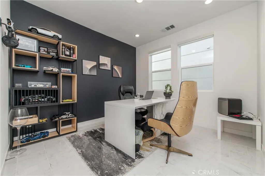 Additional image 21 of 131 Reyes Alley, Lake Forest, CA 92630