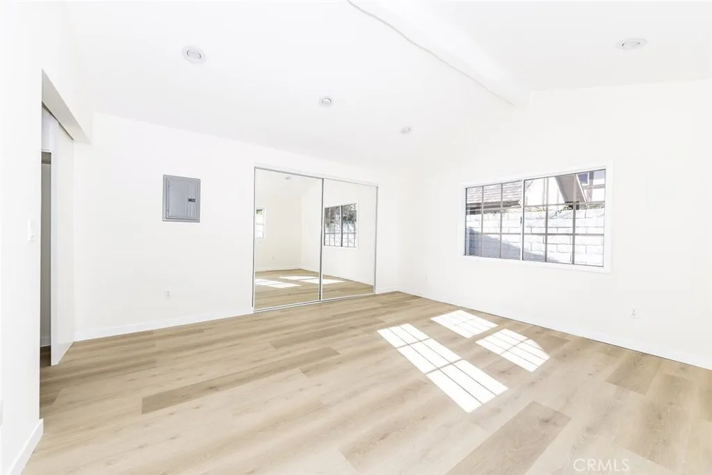 Additional image 79 of 19314 Valerio, Reseda, CA 91335