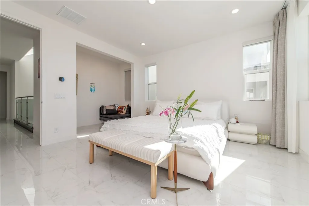 Additional image 23 of 131 Reyes Alley, Lake Forest, CA 92630