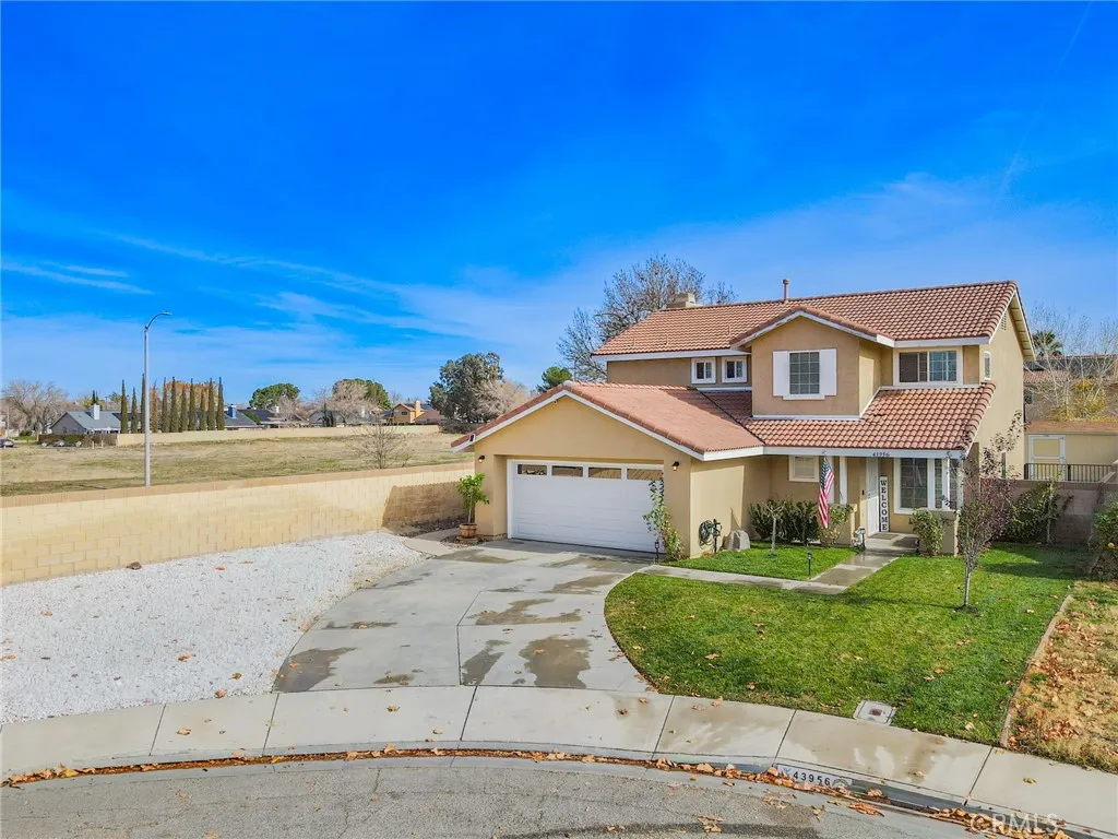 Additional image 52 of 43956 Gillan Avenue, Lancaster, CA 93535