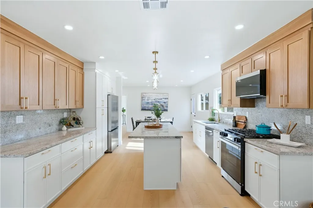 Additional image 51 of 5104 8th Avenue, Los Angeles, CA 90043