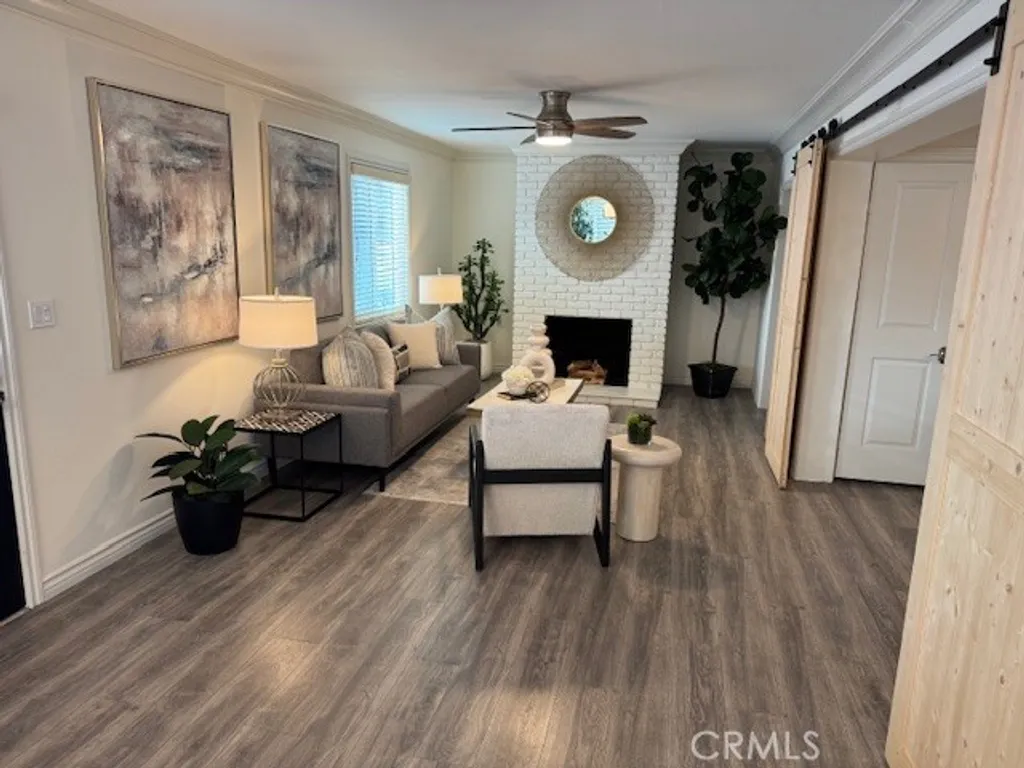 Additional image 7 of 94 Yorktown, Newport Beach, CA 92660