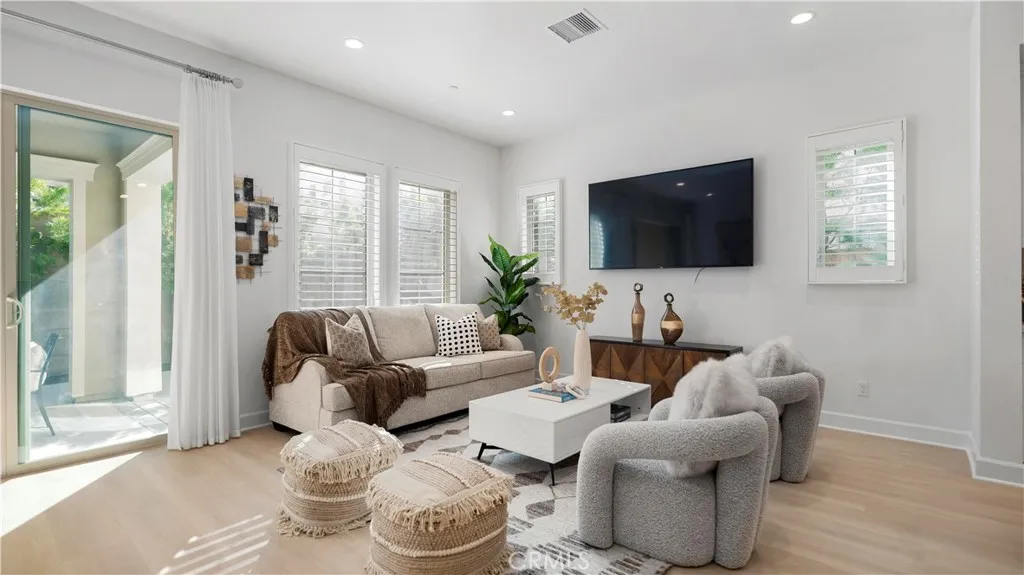 Additional image 15 of 138 Jayhawk, Irvine, CA 92602