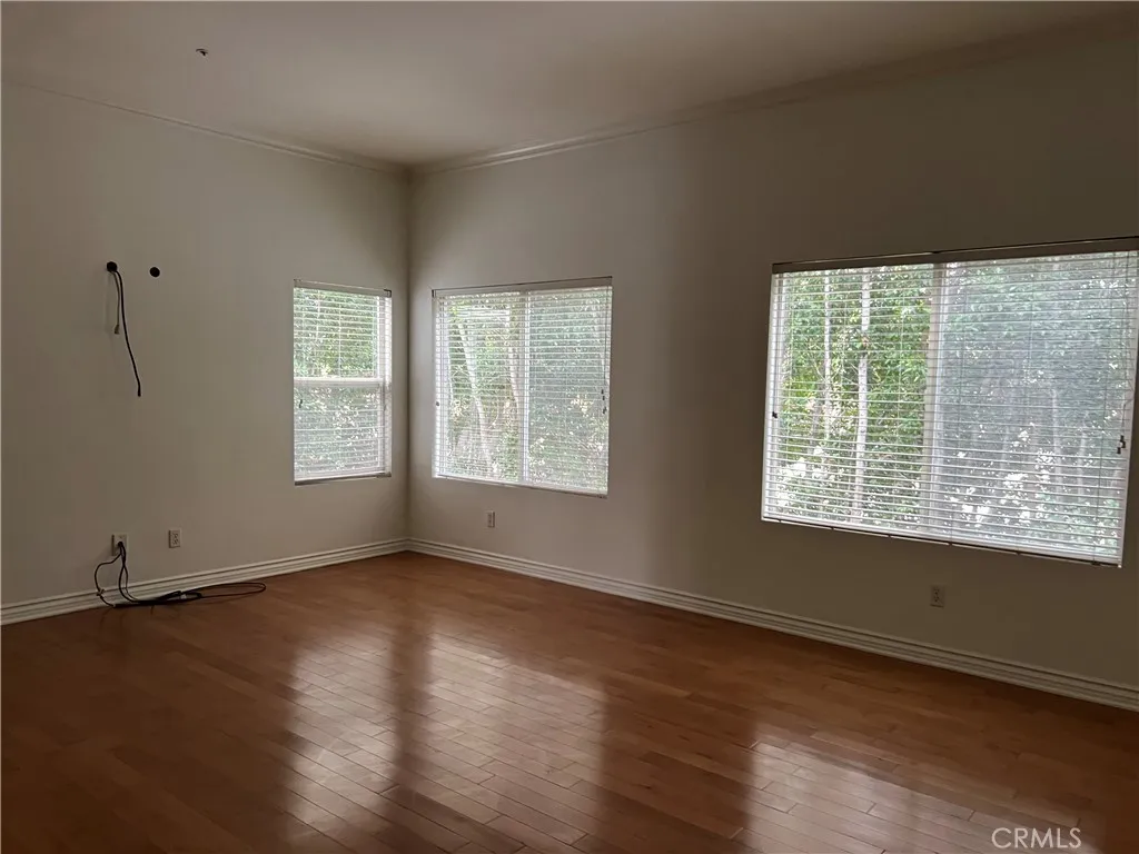 Additional image 60 of 10662 Chiquita Street, Studio City, CA 91602