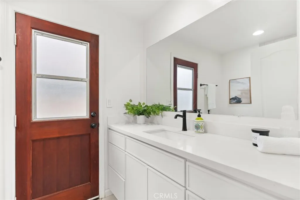 Additional image 82 of 2761 Bunting Cir, Costa Mesa, CA 92626