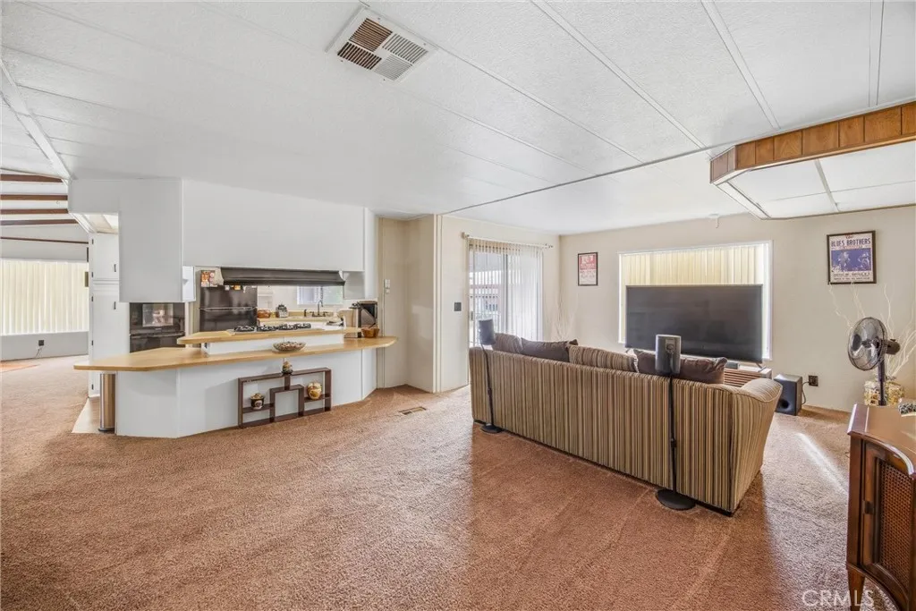 Additional image 57 of 929 E Foothill Boulevard Unit 15, Upland, CA 91786