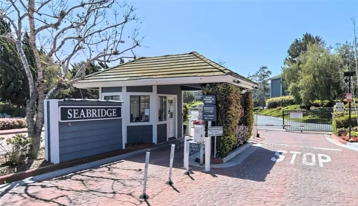 Additional image 2 of 20251 Sealpoint Ln Unit 101, Huntington Beach, CA 92646