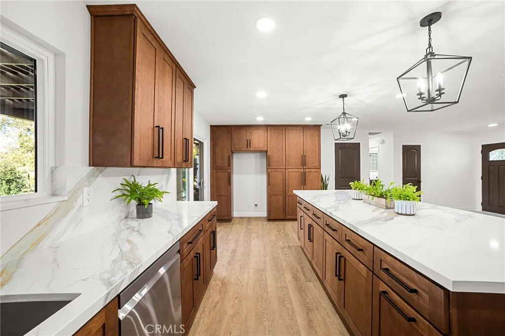 Additional image 12 of 1126 Knoll St, San Bernardino, CA 92407