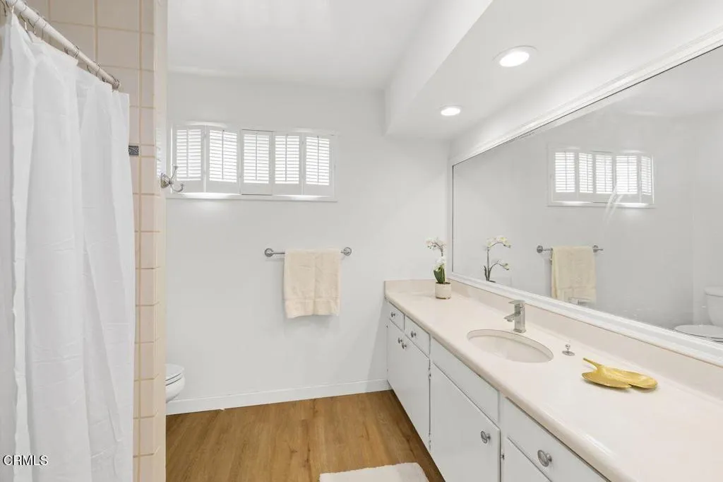 Additional image 48 of 5411 Tyrone Avenue Unit 202, Los Angeles, CA 91401