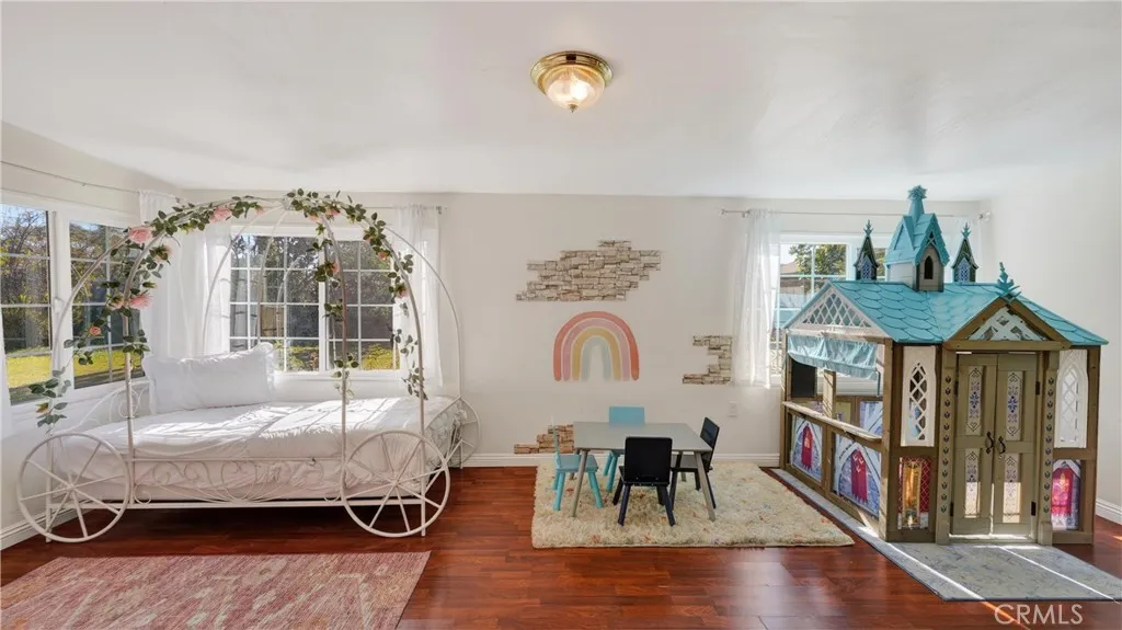 Additional image 61 of 2422 Bern Lane, Santa Ana, CA 92706