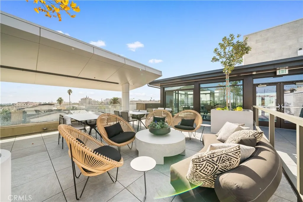 Additional image 89 of 709 E Walnut Street Unit 315, Pasadena, CA 91101