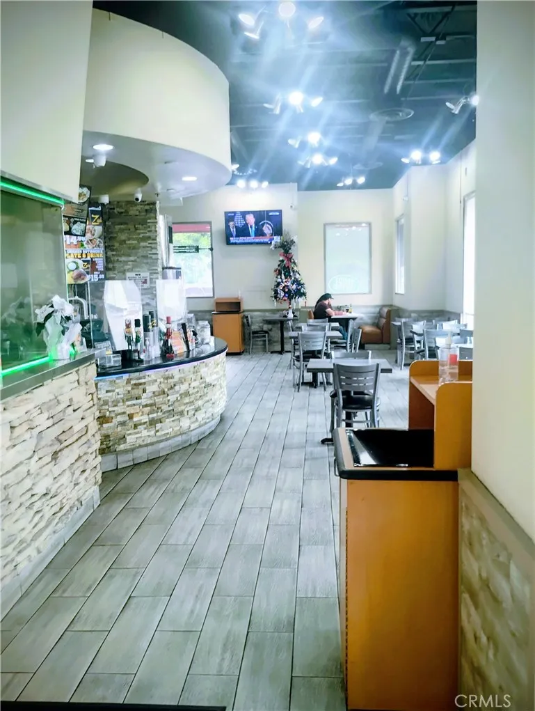 Additional image 27 of 806 S Indian Hill Blvd, Claremont, CA 91711