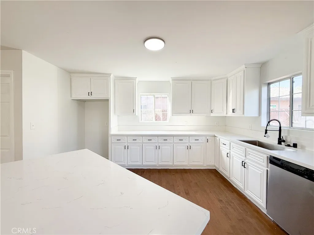 Additional image 10 of 2223 E Oris Street, Compton, CA 90222