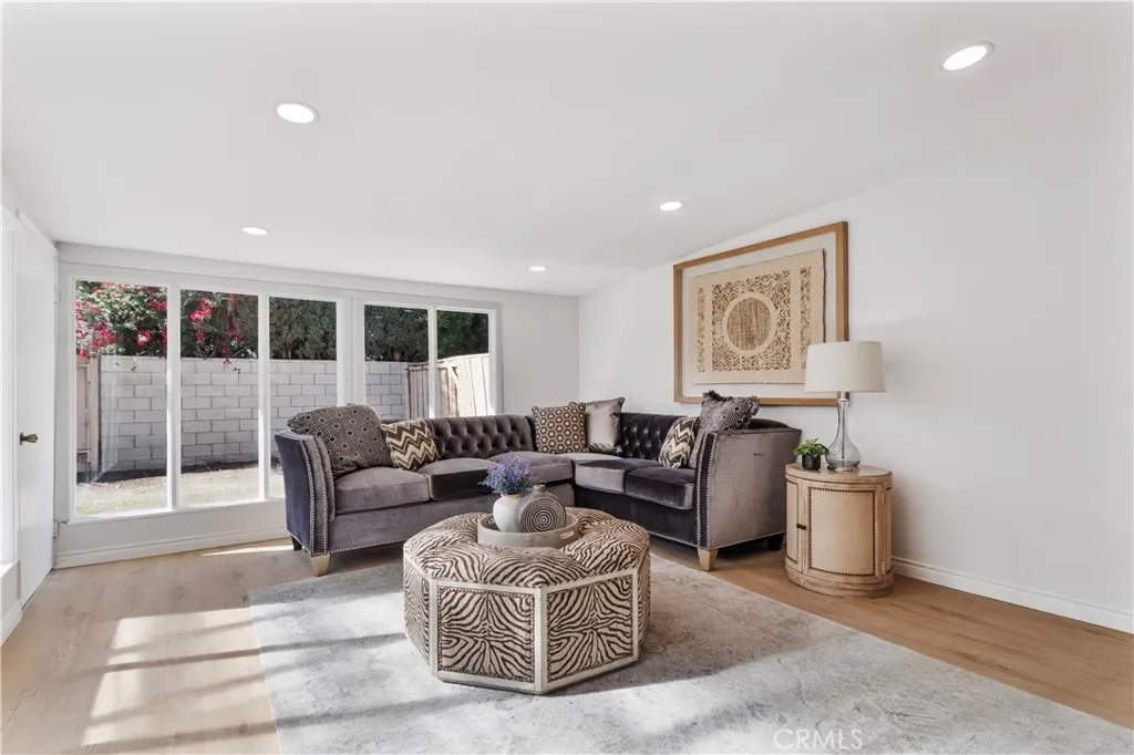 Additional image 21 of 1736 E Oakridge Cir, West Covina, CA 91792