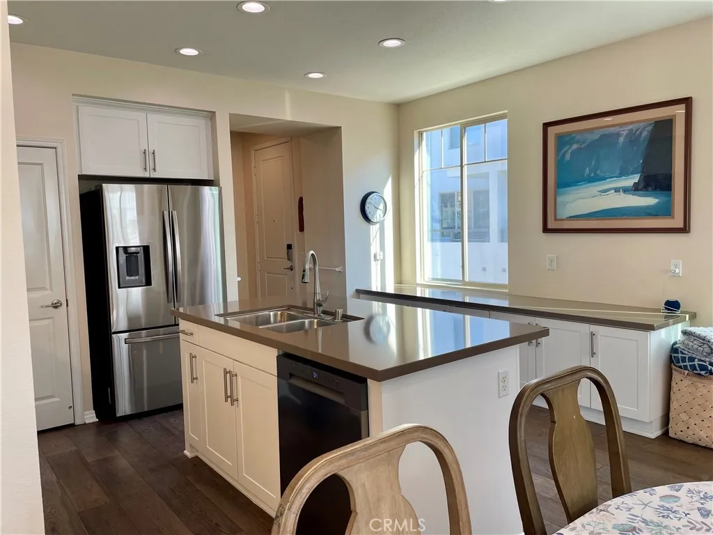 Additional image 3 of 5550 Strand Unit 101, Hawthorne, CA 90250