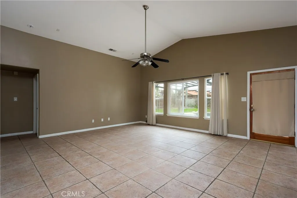 Additional image 5 of 5506 Seasons Dr, Bakersfield, CA 93313