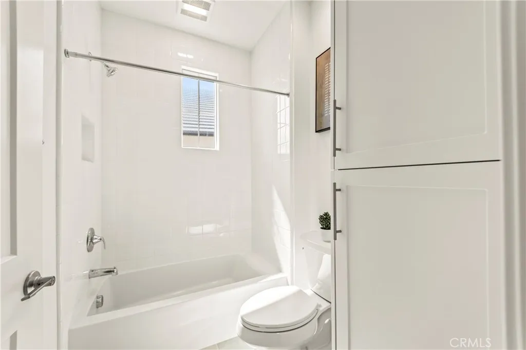 Additional image 90 of 173 Somera, Irvine, CA 92602