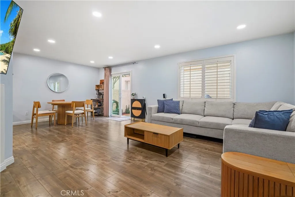 Additional image 6 of 18716 Vista Del Canon Unit C, Newhall, CA 91321