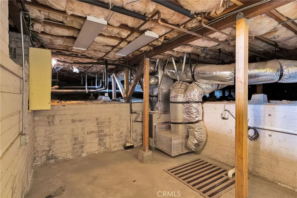 Additional image 32 of 943 W Holt Boulevard, Ontario, CA 91762