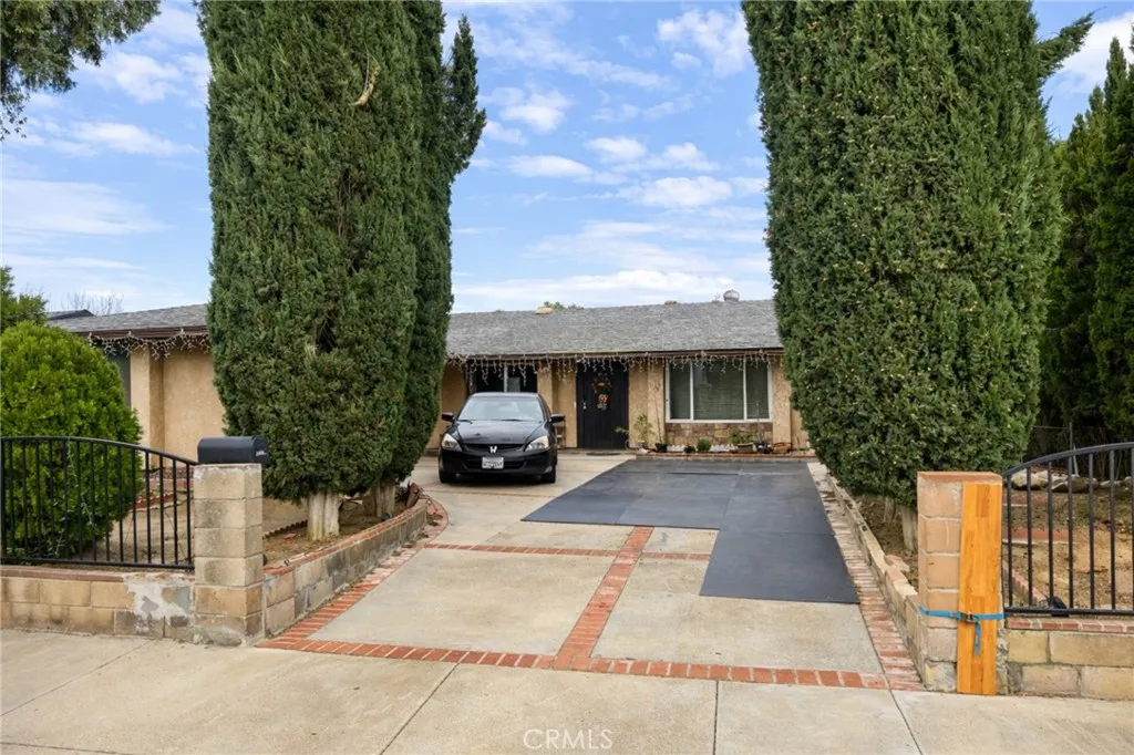 Additional image 2 of 28116 Oaklar Dr, Saugus, CA 91350