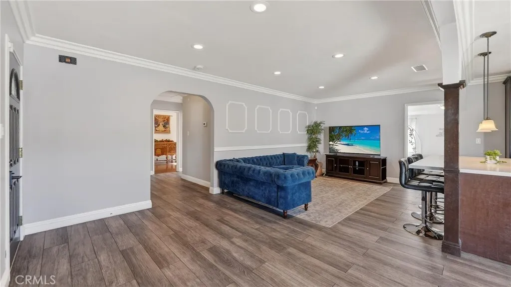 Additional image 10 of 2422 Bern Lane, Santa Ana, CA 92706