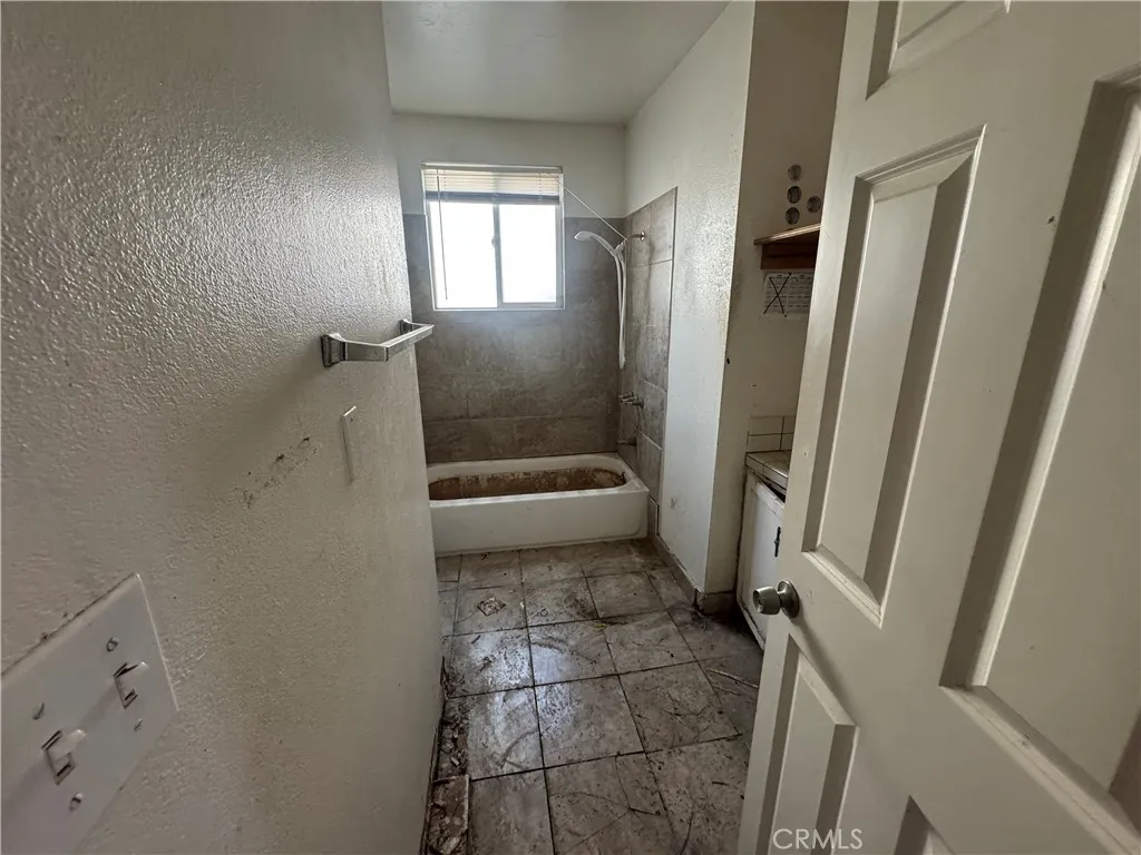 Additional image 88 of 6853 Willis Avenue, Van Nuys, CA 91405
