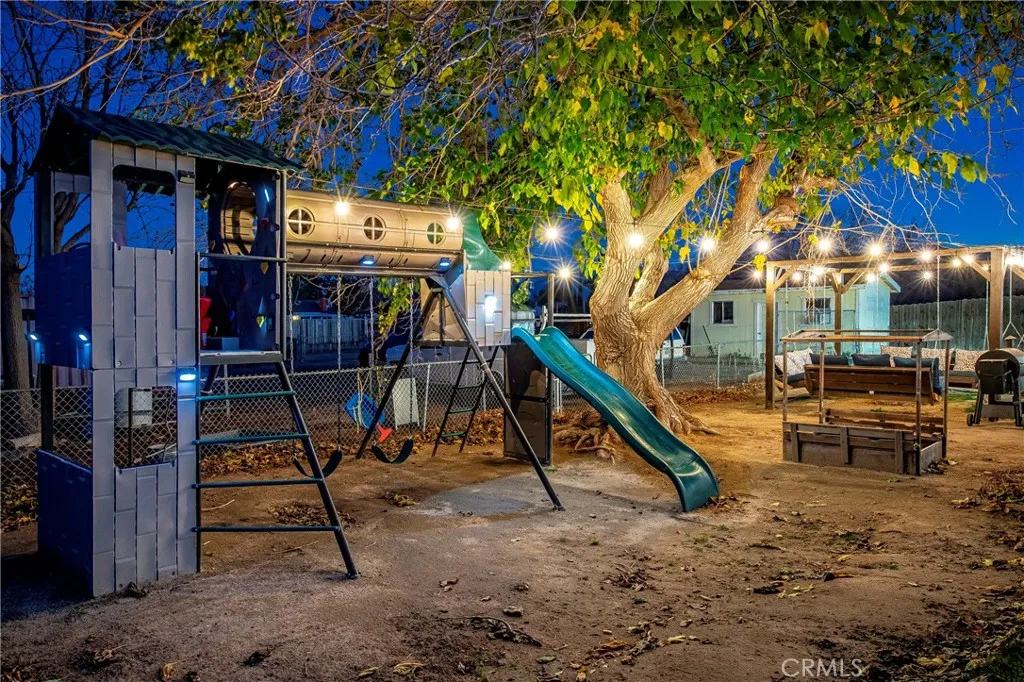 Additional image 42 of 36904 95th St E, Littlerock, CA 93543