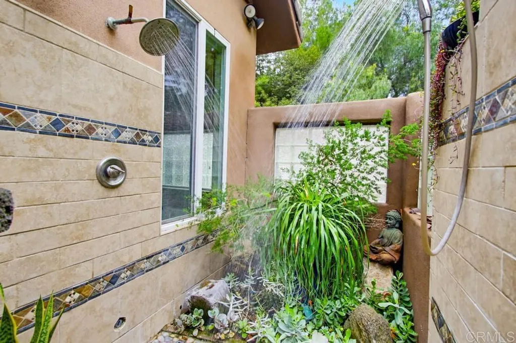 Additional image 35 of 10044 Silver Creek Ln, El Cajon, CA 92021