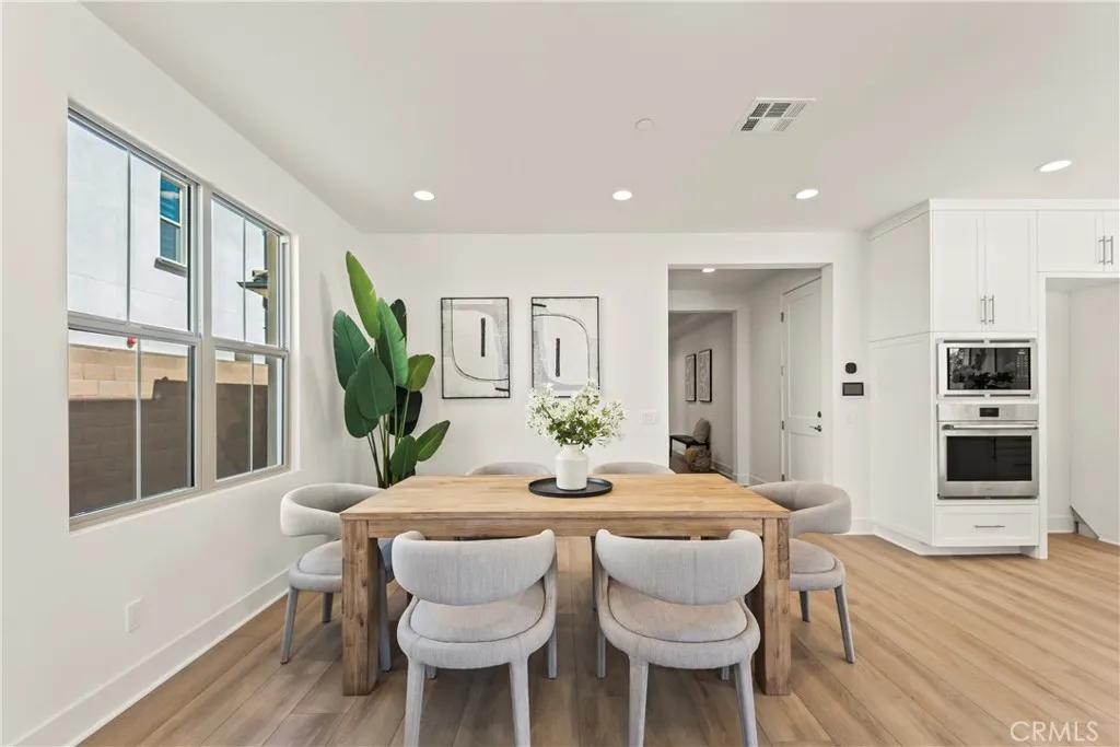 Additional image 16 of 173 Somera, Irvine, CA 92602