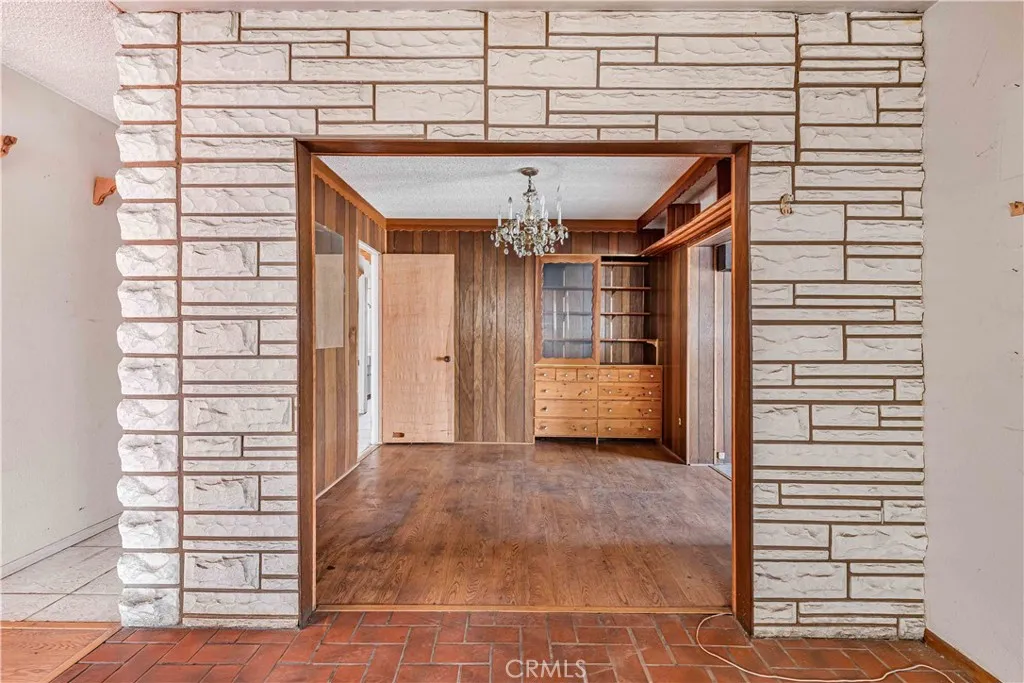 Additional image 10 of 725 S Flintridge Dr, Santa Ana, CA 92704