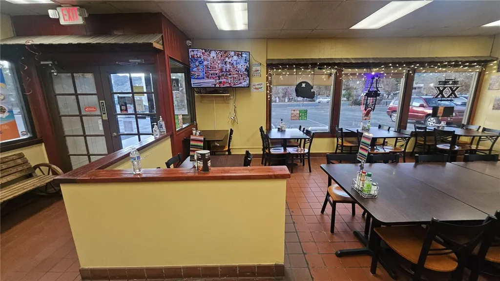 Additional image 15 of 6106 Lake Isabella Boulevard, Lake Isabella, CA 93240