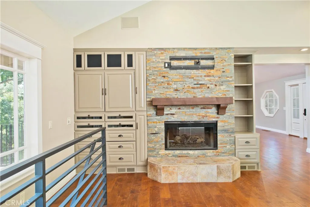 Additional image 14 of 22757 Plummer Street, Chatsworth, CA 91311