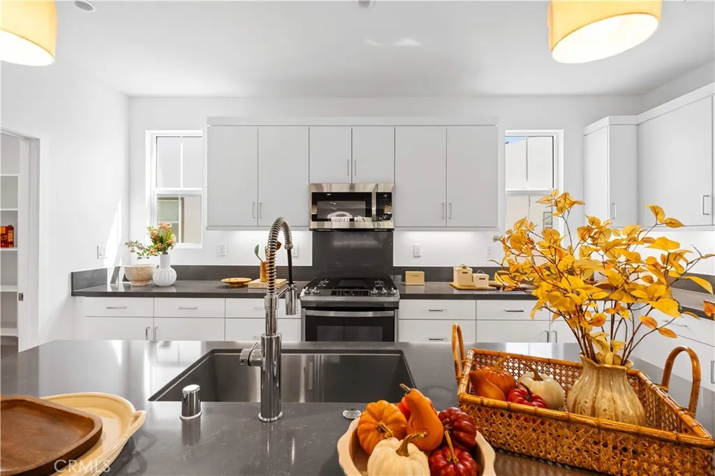 Additional image 51 of 119 jessup Way, Tustin, CA 92780