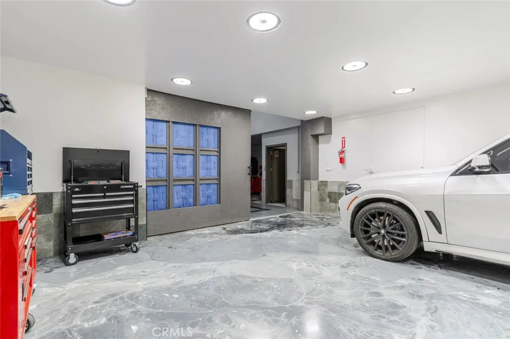 Additional image 8 of 11635 Tuxford Street, Sun Valley, CA 91352