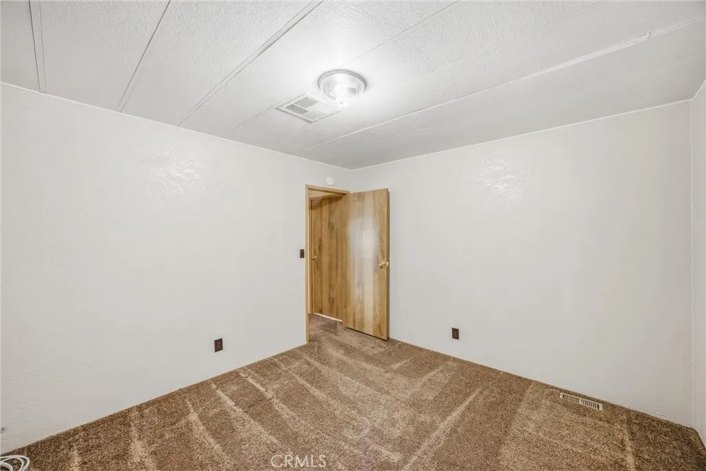 Additional image 32 of 929 E Foothill Boulevard Unit 15, Upland, CA 91786