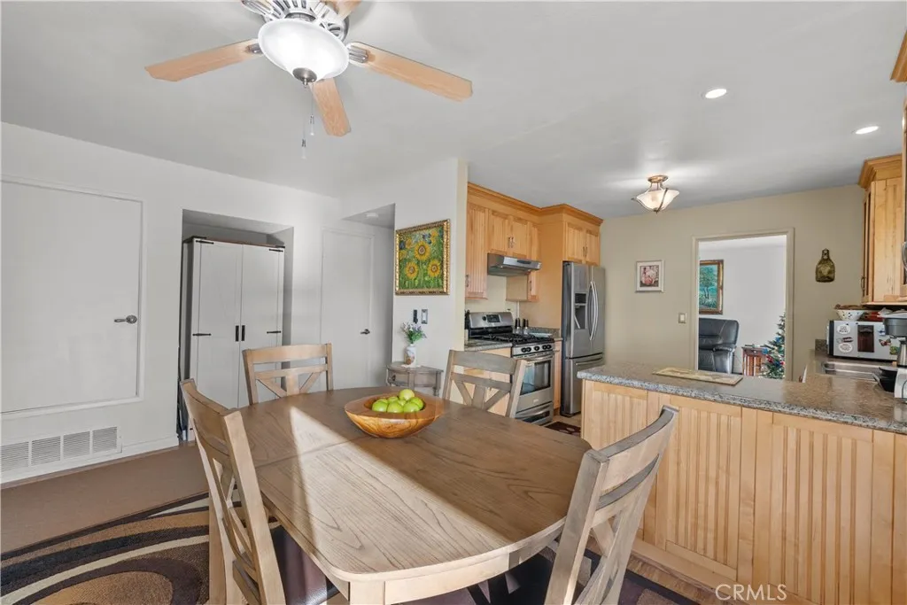 Additional image 49 of 19726 Steinway St, Canyon Country, CA 91351