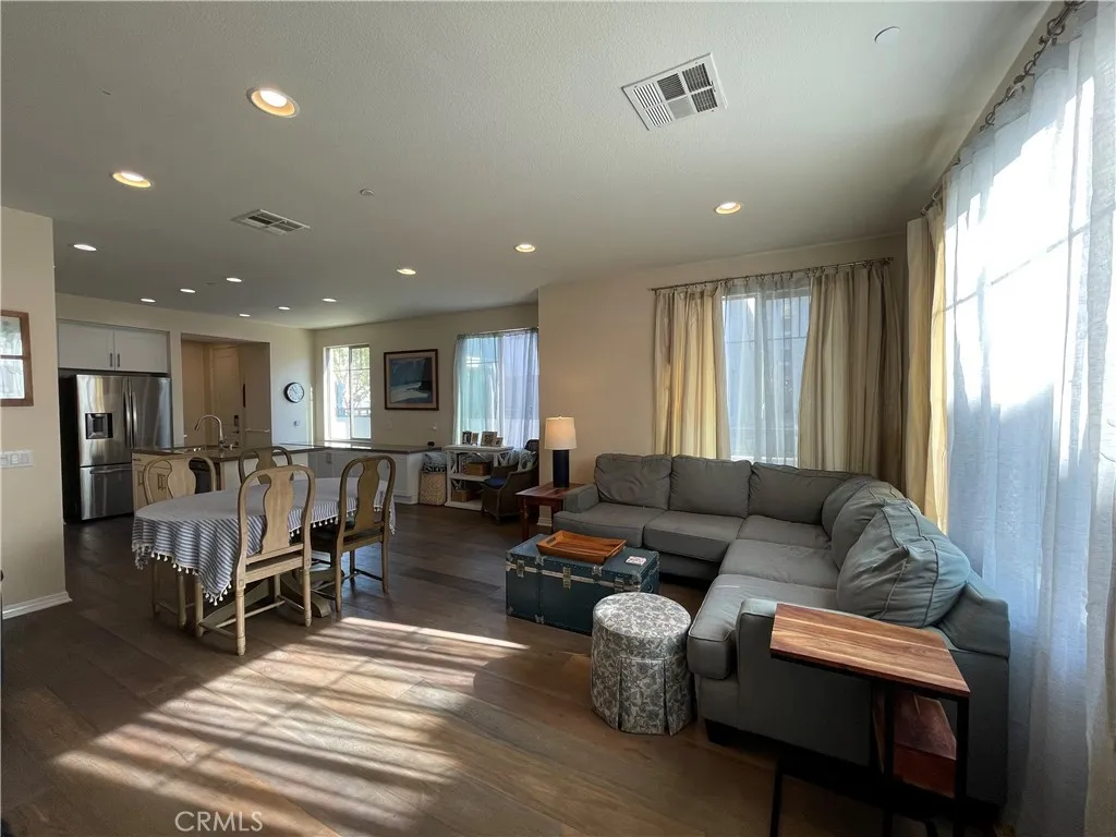 Additional image 6 of 5550 Strand Unit 101, Hawthorne, CA 90250